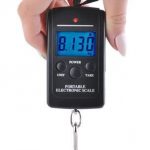 _vyrp11_1219borond-poggyasz-hal-merleg-kezi–2