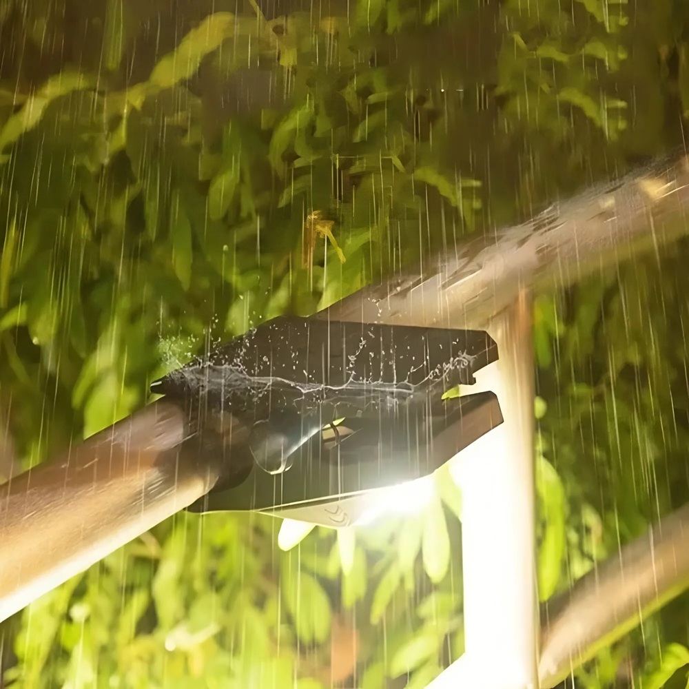 Solar_LED_mozgásérzékelős_lámpa_YX-667C,_napelemes_és_USB_Type_C_töltéssel,_IP65_3